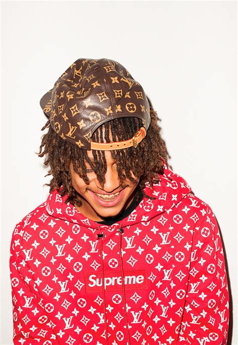 portafoglio lv per supreme|Supreme x Louis Vuitton .